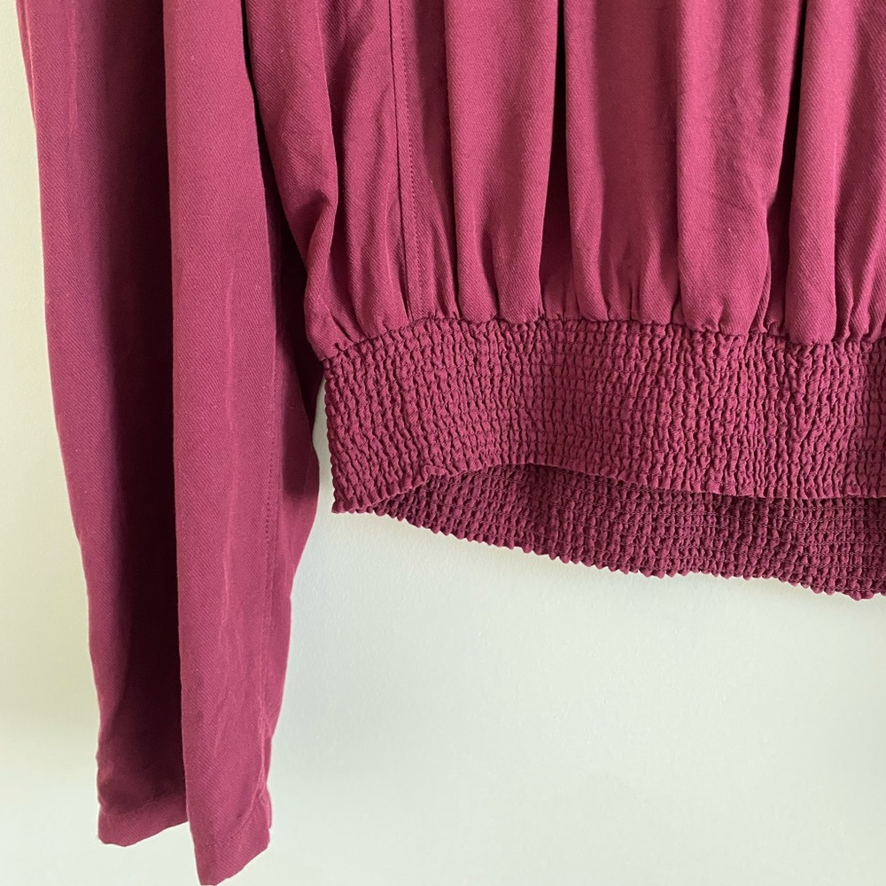Uniqlo Ruched Blouse - Picture 13 of 16